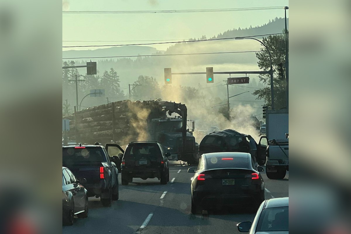 Maple Ridge Lougheed Highway crash: Highway 7 closed - North Shore News