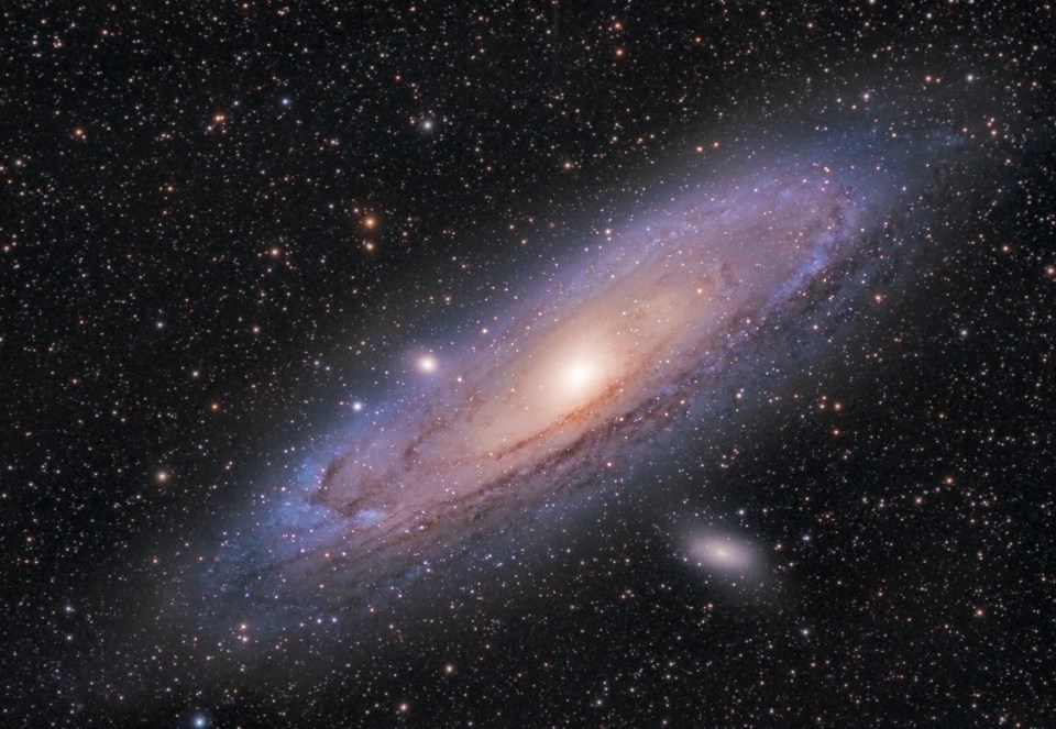 andromeda-galaxy