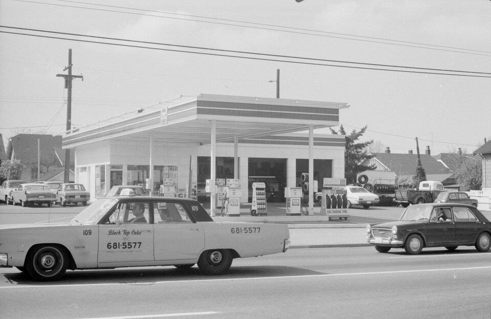 old-gas-station-vancouver