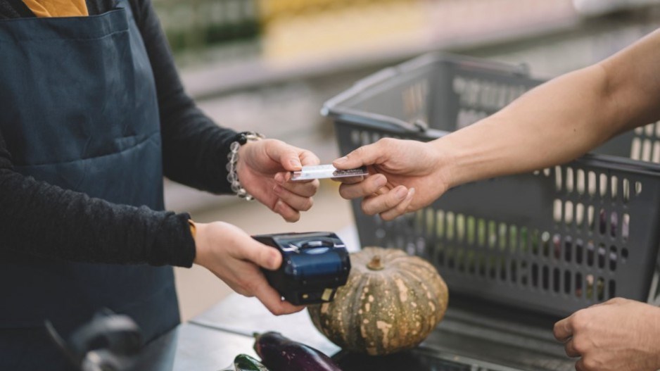 food-grocery-cashier-creditedwintam-gettyimages