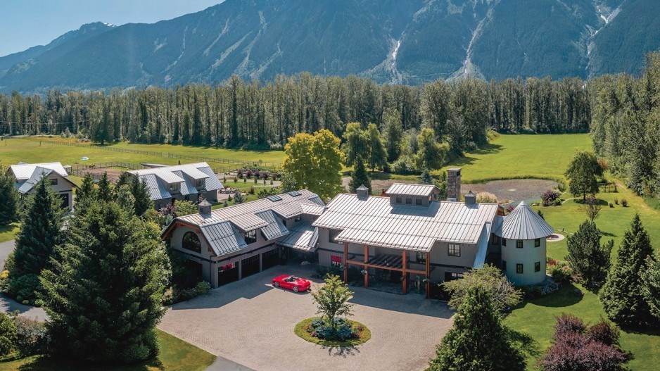 pemberton-luxury-property