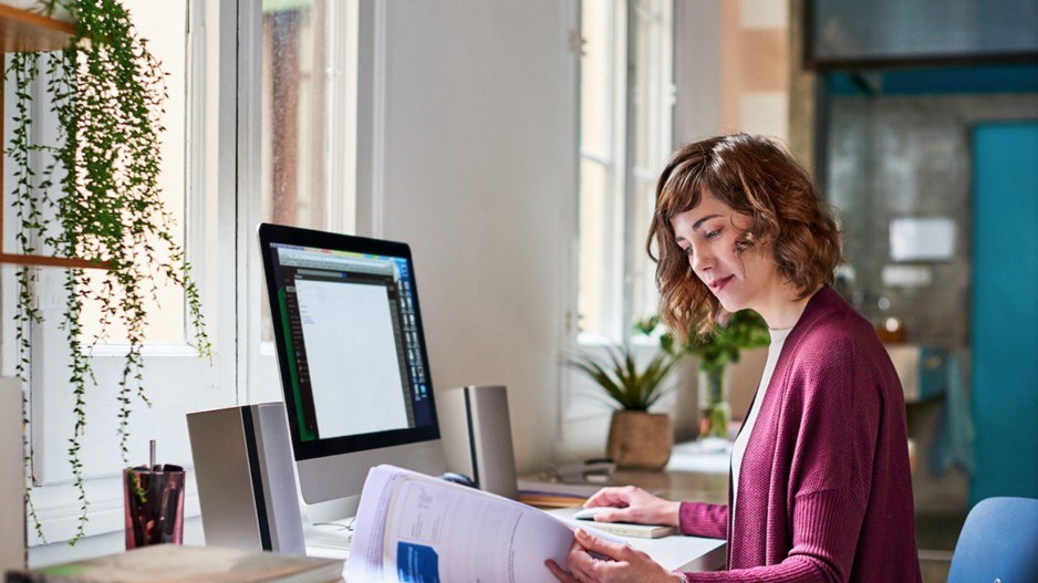 workhomeofficecreditkupicoo-eplussymbol-gettyimages