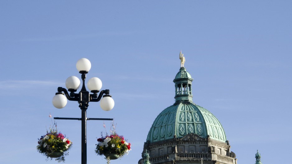 parliamentbuildingbc-credit-mitchdiamondtheimagebankgettyimages