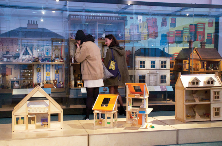 Small Stories: Dolls' Houses Exhibition - Victoria and Albert Museum