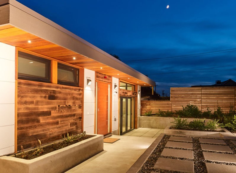 East laneway house