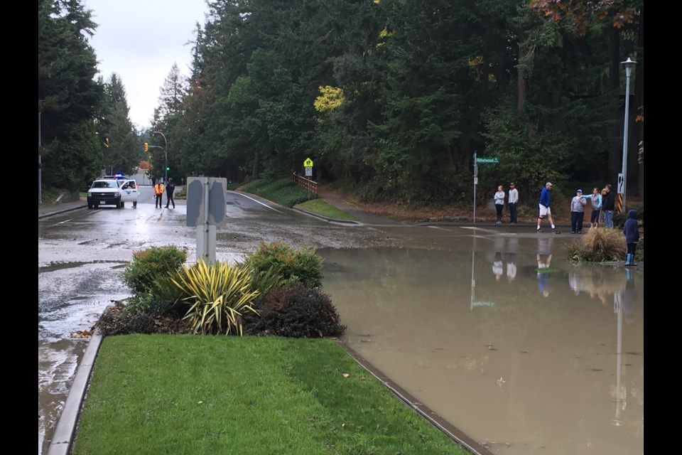 Water main break floods roads in Broadmead Victoria Times Colonist