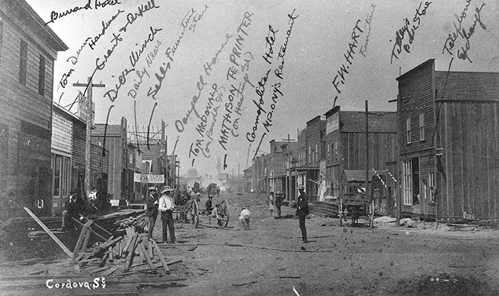 Rebuilding Cordova St one month after the Great Fire. Photo: 鶹ýӳArchives: #Str P7.