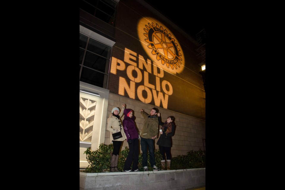 Greater Victoria Rotarians have organized a light-up on Tuesday at the Holiday Inn Express Suites in Colwood as a way to mark efforts to end polio worldwide.