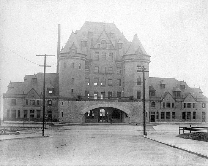 C.P.R. Station 鶹ýӳon Granville St, 1900. Photo: 鶹ýӳArchives Item: S-3-2