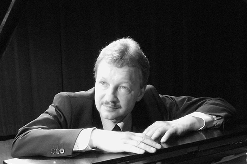 Dmytro Kubyshkin, piano teacher