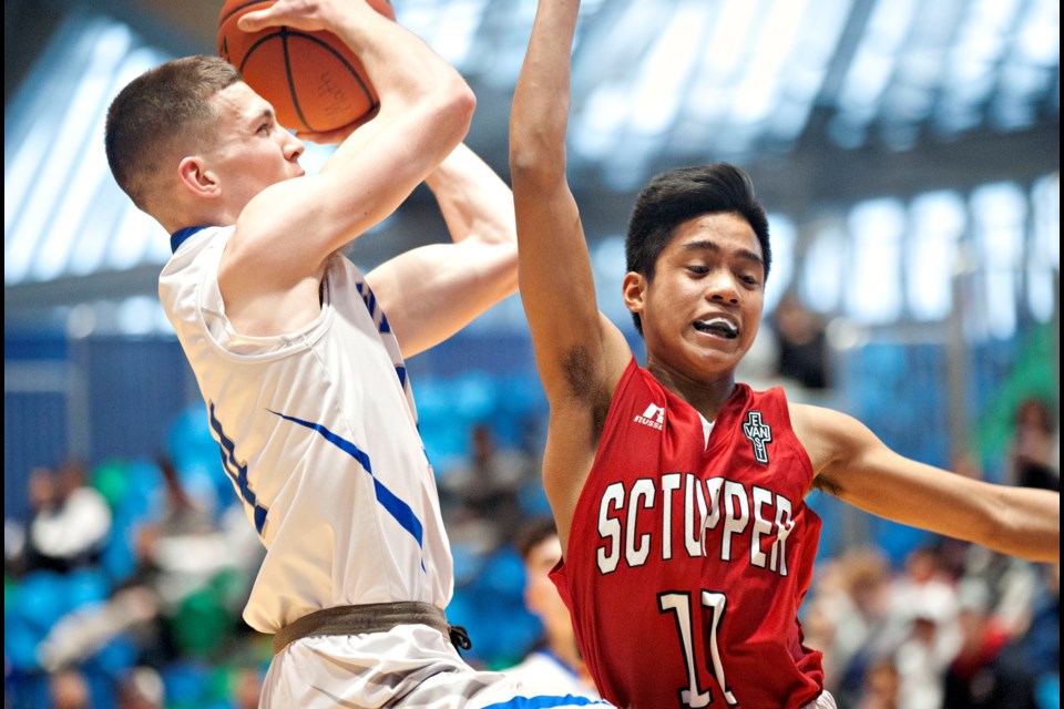 Bryce Mason and the McMath Wildcats outlasted the Tupper Tigers 85-79 on Wednesday at the Richmond Olympic Oval to advance to the Lower Mainland AAA final and clinch a provincial berth.