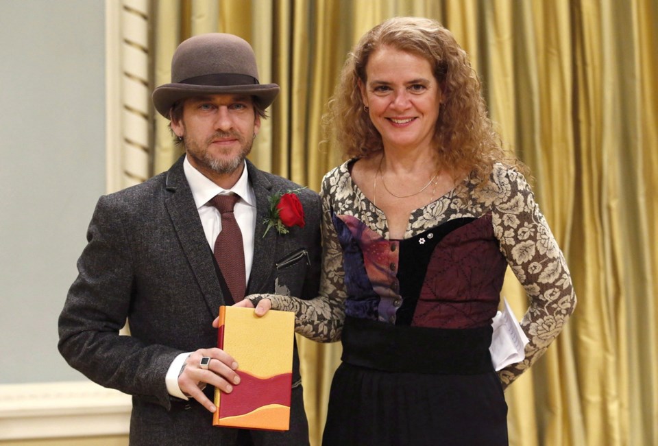 Julie Payette, Joel Thomas .jpg