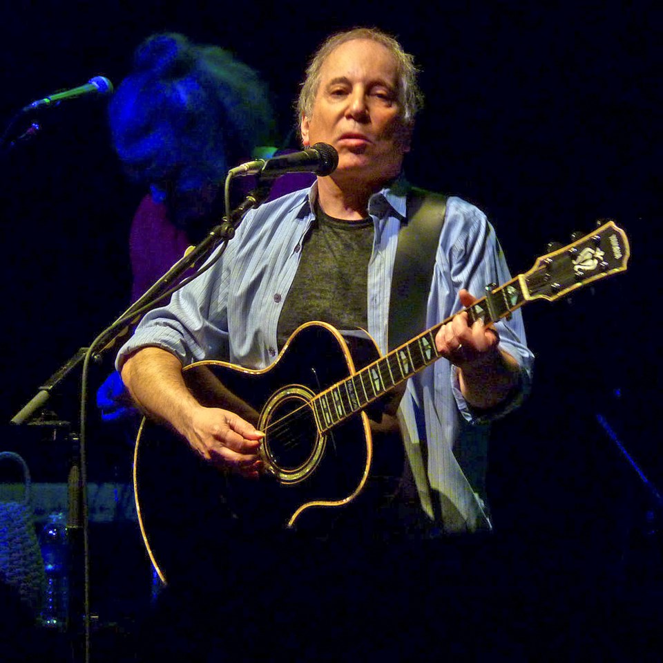 Paul Simon plays Rogers Arena May 16.