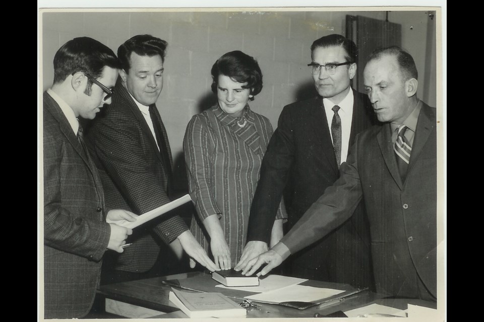 Former Squamish councillor Dorothy Buchanan (Centre) in 1970 council swearing in ceremony.