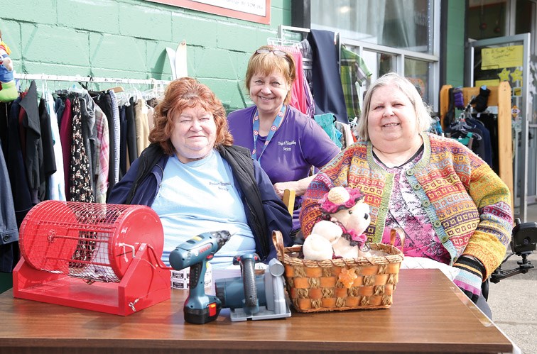 Project Friendship Society holds garage sale at Thrifty Friends