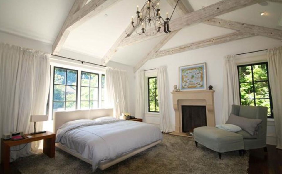 Southlands forest house master bedroom