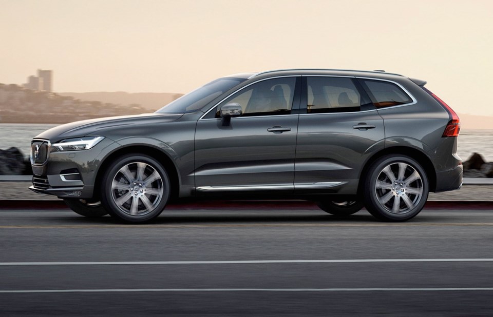 BIZ-AUTO-XC60-REVIEW-3-MC00.jpg