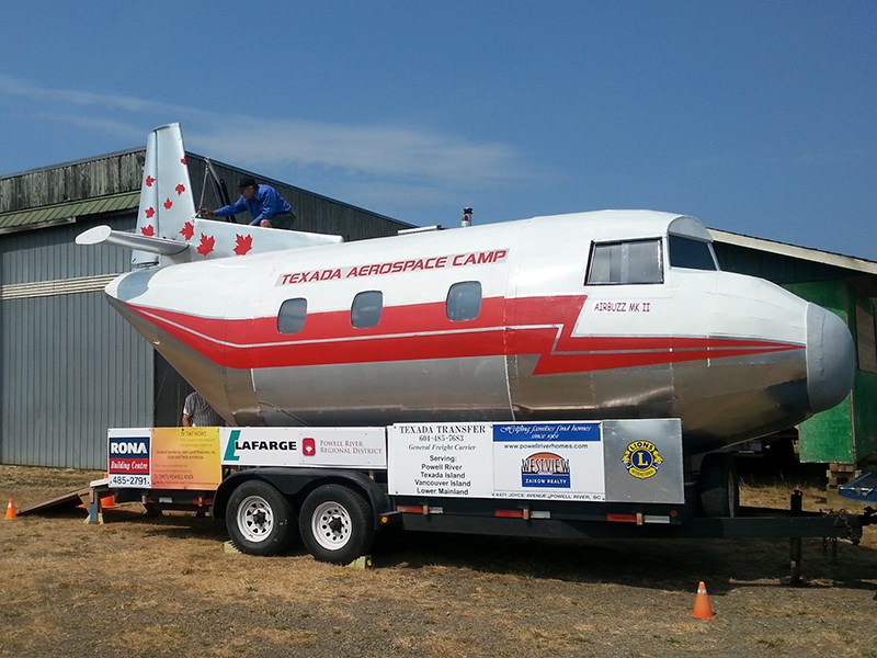 Airbuzz flight simulator touches down Tuesday - Powell River Peak