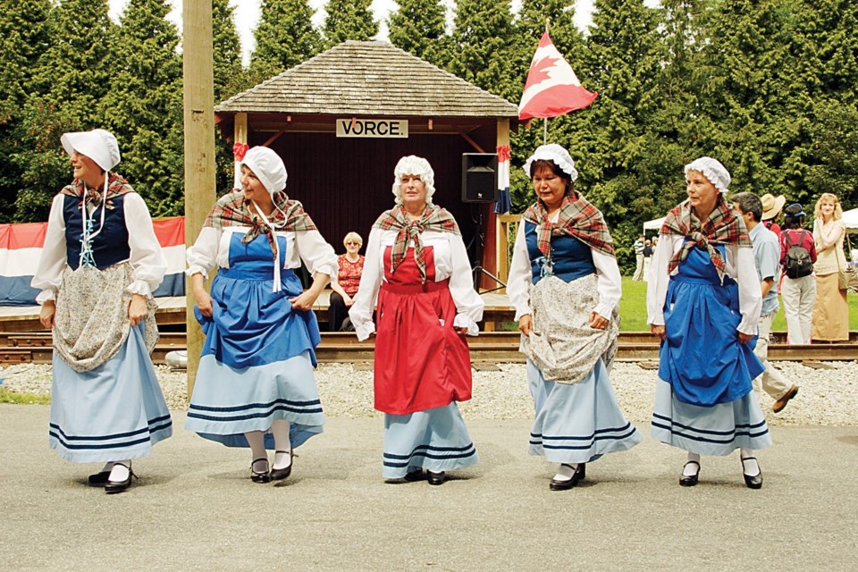 Burnaby International Folk Dancers