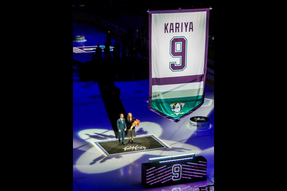 Anaheim Ducks retire Hall of Fame scorer Paul Kariya's No. 9