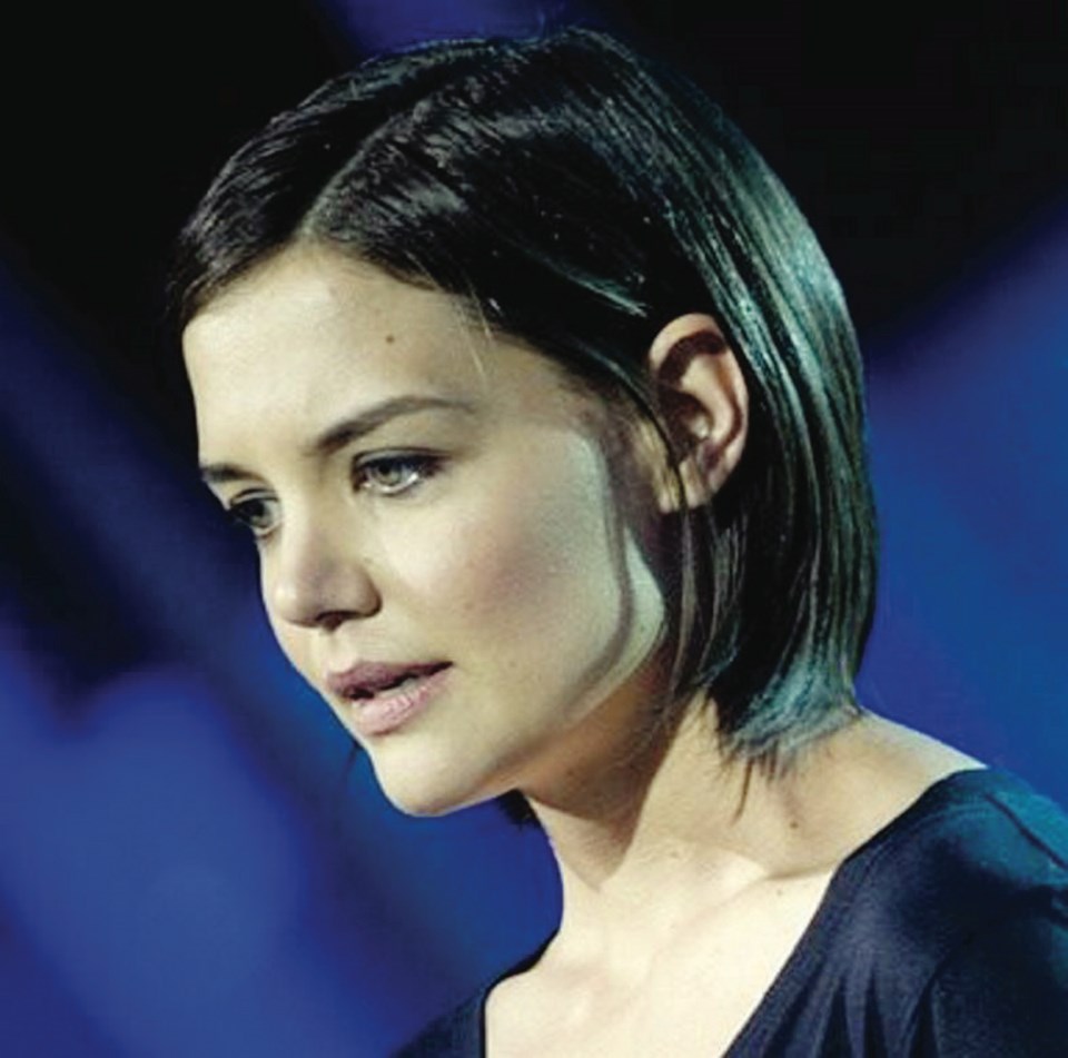 New_D4-katie-holmes.jpg