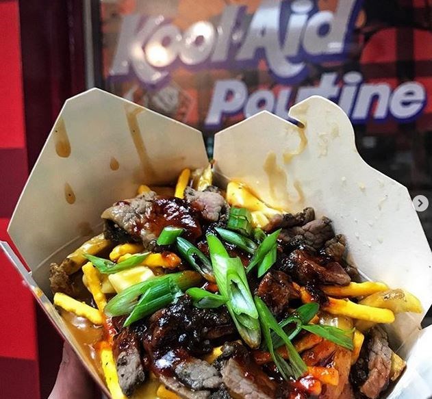 Oh yeahhhhh, Smoke’s Poutinerie is launched a limited Kool-Aid-infused poutine at its Metro Vancouve