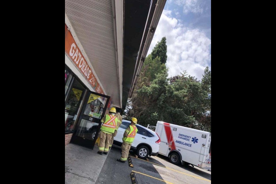 SUV smashes into front of Richmond 7-Eleven store - Richmond News