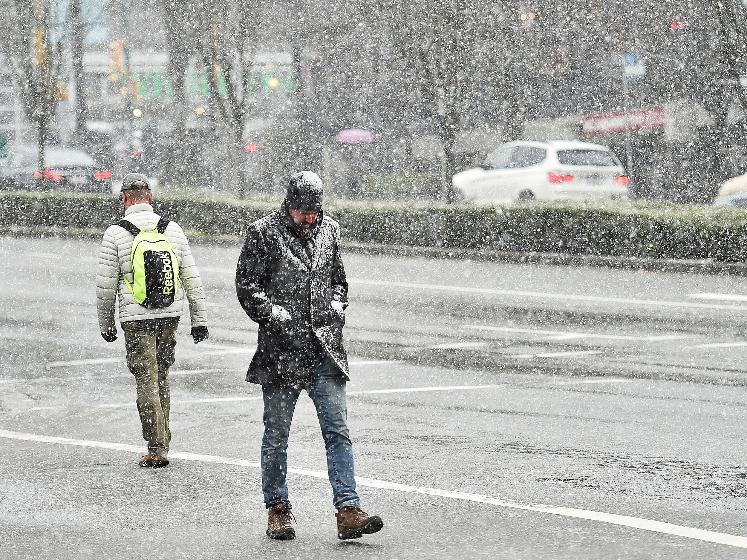 Environment Canada calls for 'real chance' of snow in Vancouver tomorrow -  Delta Optimist