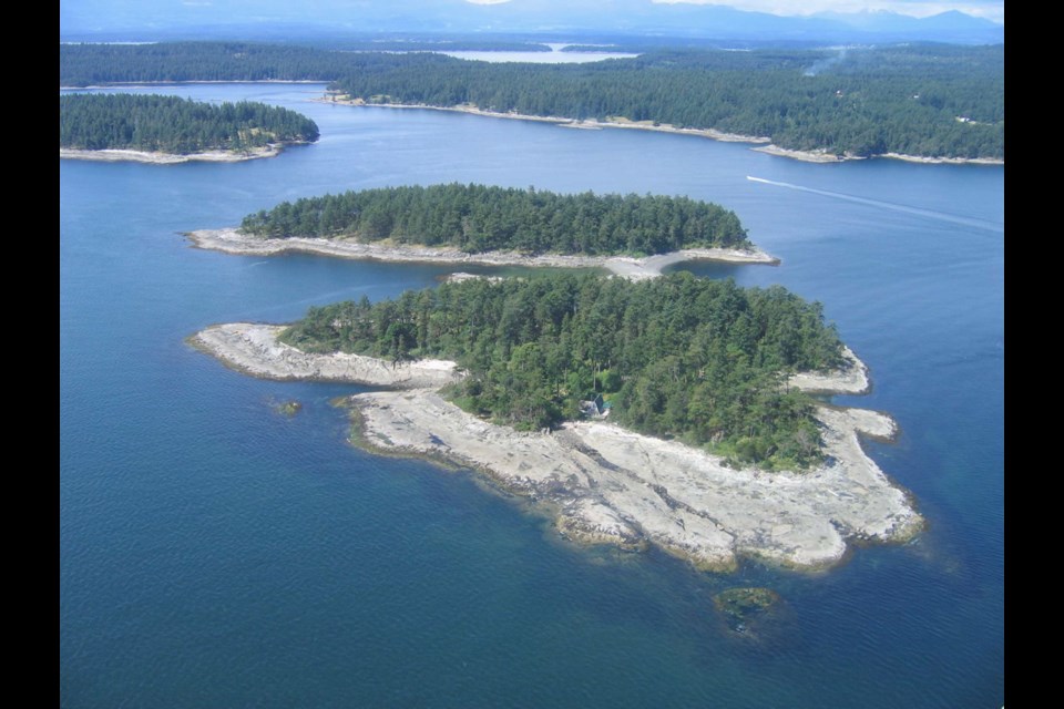 Aerial view of Bath Island, located off the southeast corner of Gabriola Island.