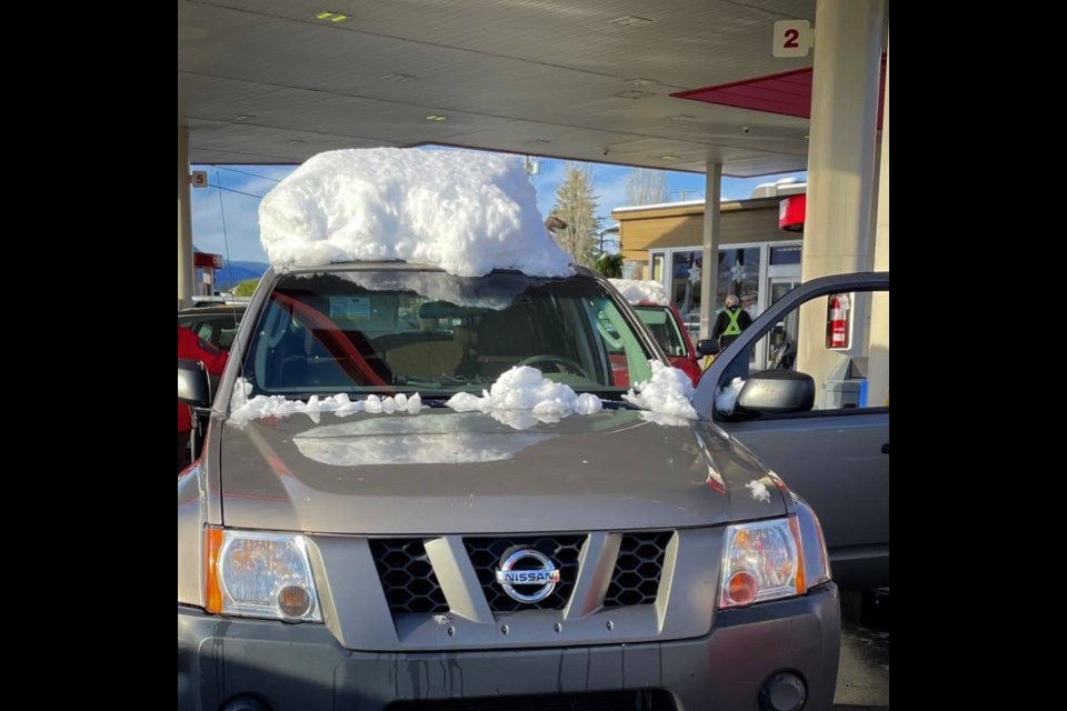 Vehicle with snow left on its roof, netting a $173 ticket. CENTRAL SAANICH POLICE VIA TWITTER