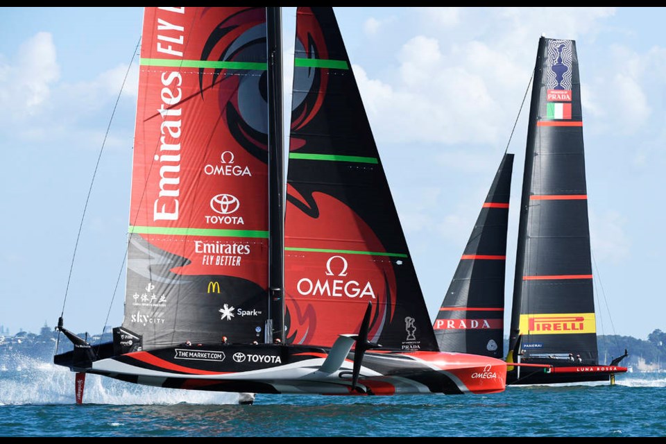America's Cup 2021: New Zealand put one hand on trophy after Luna Rossa  blow four-minute lead in 'bizarre' race