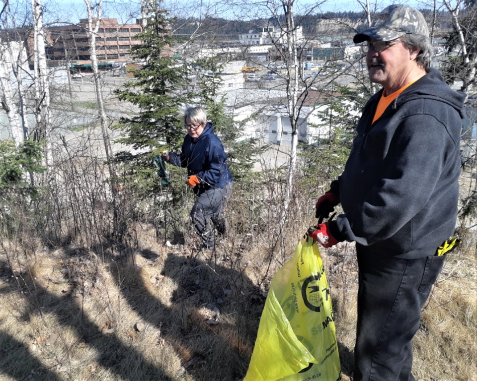 29 Spring clean up day