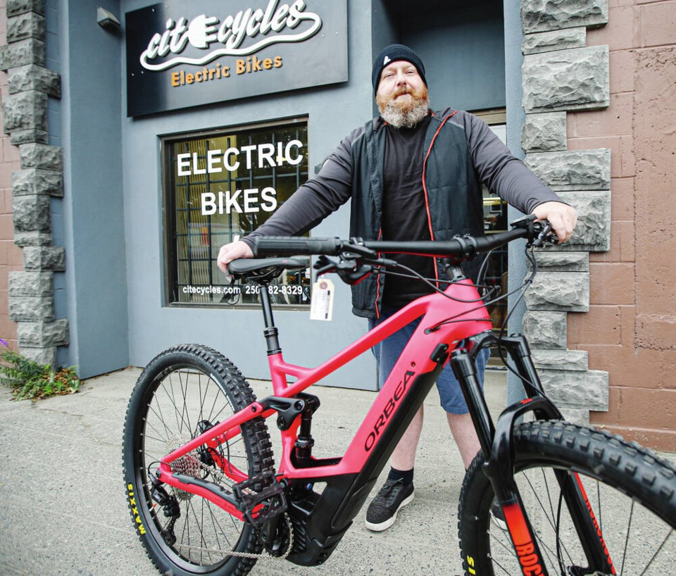 saanich-offers-its-residents-e-bike-rebates-of-350-to-1-600-depending
