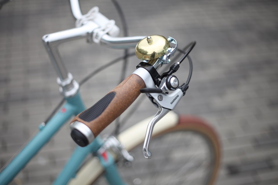 Cork grips and a shiny bell are two personalized details of Cecily Walker's custom-build Betty Foy Rivendell.