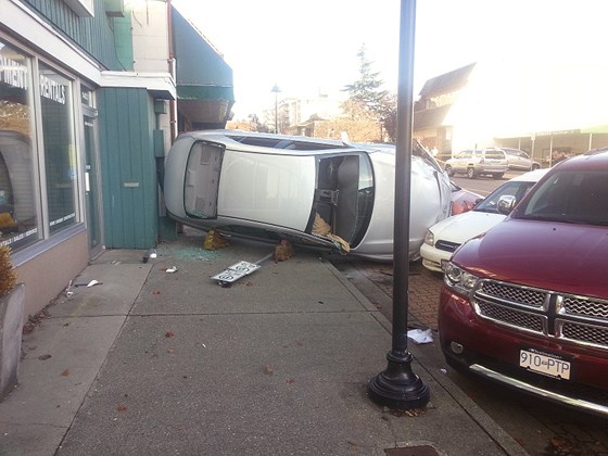 Car jumps Ambleside curb, hits pedestrian - North Shore News