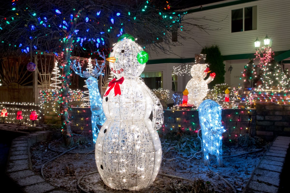 South Delta Christmas Lights tour - Delta Optimist