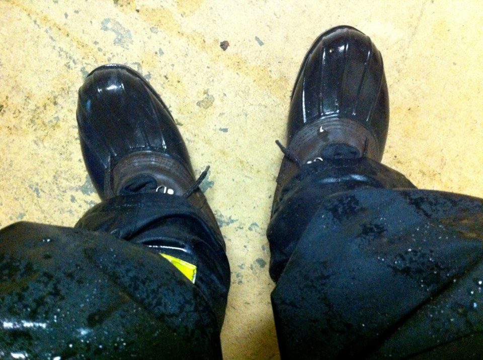 Boots and Gortex pants for bicycling in winter