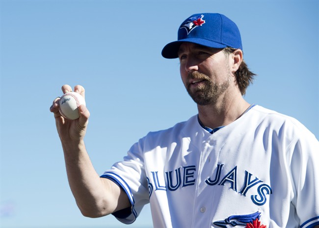 Knuckler R.A. Dickey's next pitch is a children's book