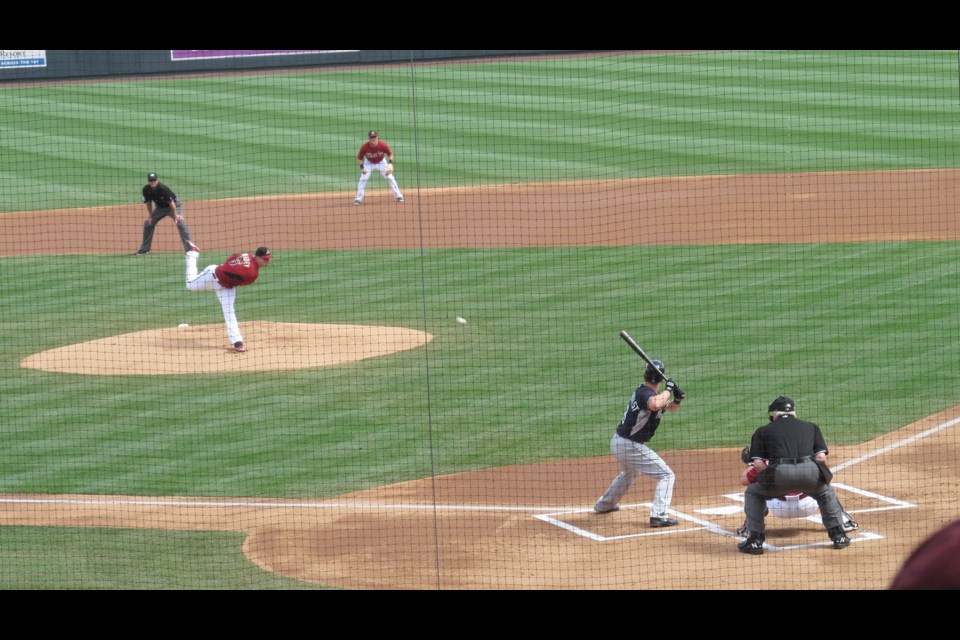 The Seattle Mariners take on the Arizona Diamondbacks during a recent game in Phoenix. Photo: Karl Klip