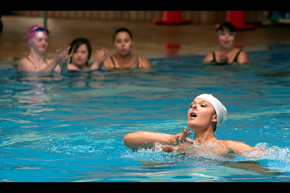 Burnaby Caprice Hosts Annual Synchronized Swimming Water Show Photo Gallery New West Record