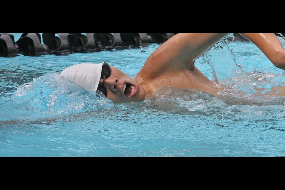 06-28-14 Pt.Moody, B.C.
Jean Konda-Witte photo
Port Moody Aquarians Golden Spike Invitational Swim Meet at Westhill Outdoor Pool
Jacob Ng, Bby Mantas, 200m boys IM Div. 4-8