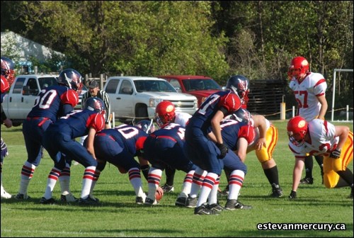 The ECS Elecs took on the Moose Jaw Central Cyclone Thursday September 2nd. With a great game the Elecs sadly lost to the Cyclones 15-10.