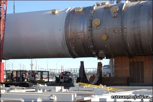 The carbon dioxide stripper at Boundary Dam went up Jan. 7. The unit is part of the $1.24 billion clean coal project.