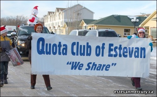 The inaugural Quota Club Santa Parade gathered up 15 to 20 official floats for the celebration. Although it wasn't huge the club hopes to continue to grow the event in the future. If you recognize someone head to our Facebook page and tag them.
http://www.facebook.com/EstevanMercury