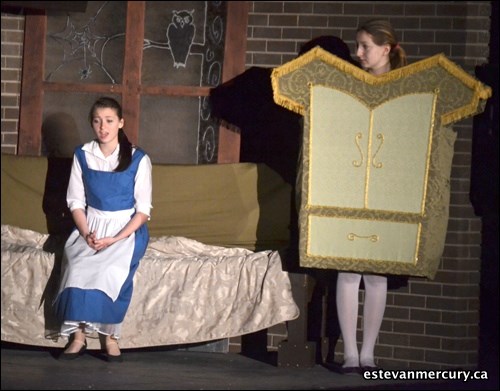 Estevan Comprehensive School is preparing to present Beauty and the Beast. Showtimes will be Dec. 8 and 9 at 7 p.m. and Dec.10 there will be two showings at 2 and 7 p.m. Tickets are available at the door. If you recognize any of the students in the play head to our Facebook page and tag them.
http://www.facebook.com/EstevanMercury