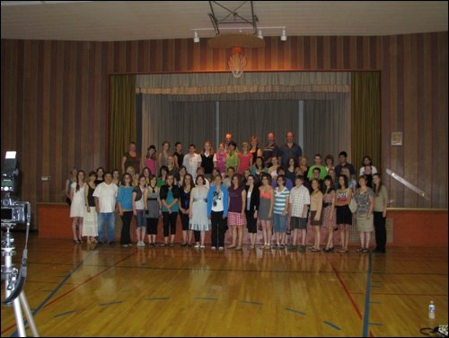 Faculty and staff and all 49 participants in the 2010 Summer School for the Solo Voice.