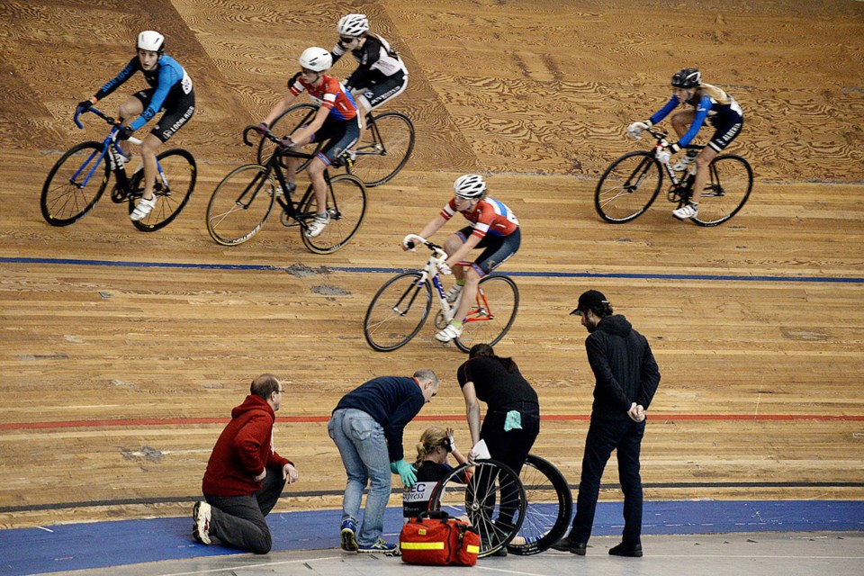 Canadian under 17 women cadet track cycling championship