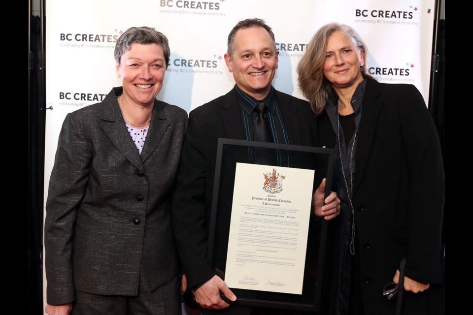 Liz Shorten from the Canadian Media Production Association, Bob D&Iacute;Eith of Music saʴý and Leslie Wootton of the Motion Picture Producers Association.