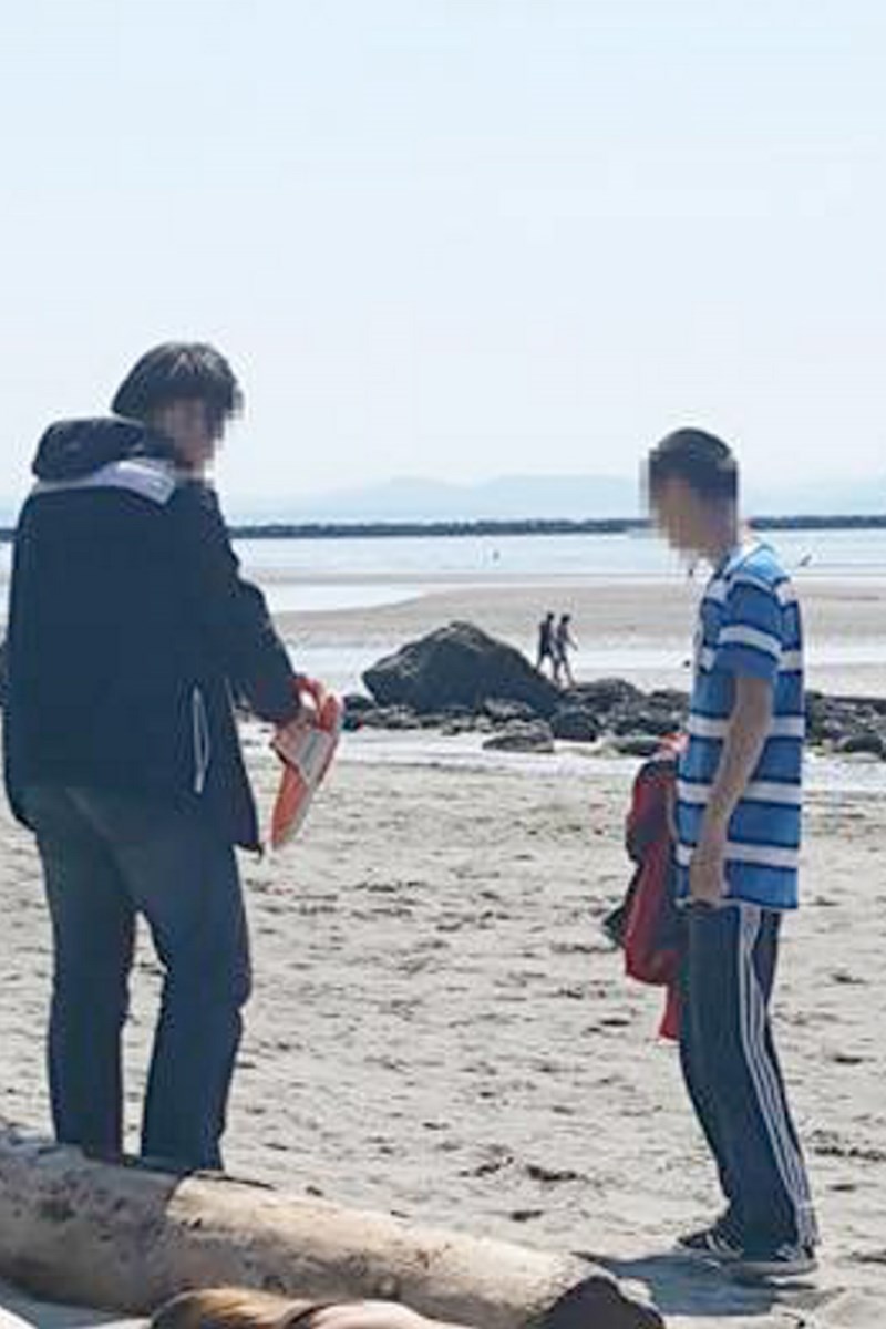 Public Beach Nudity - Social media vigilante exposes Wreck Beach photographers - Victoria Times  Colonist