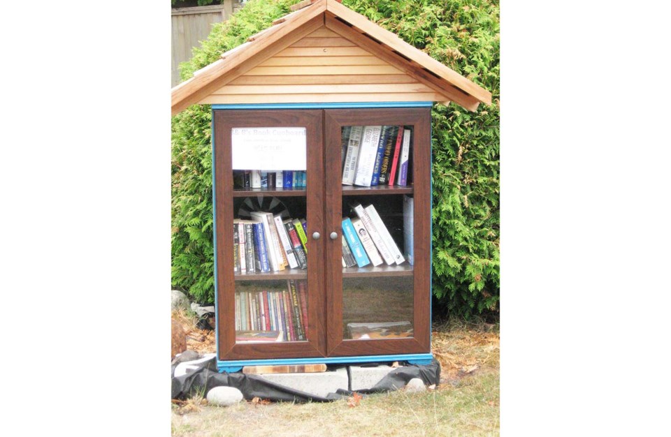 Book hut